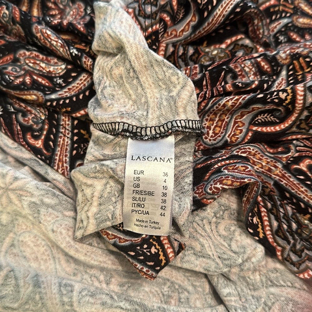 LASCANA fit and flare dress size 4 - Picture 3 of 7